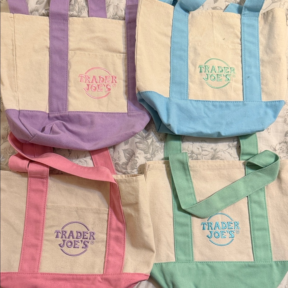 Trader Joe's Colorful Tote Bag Set